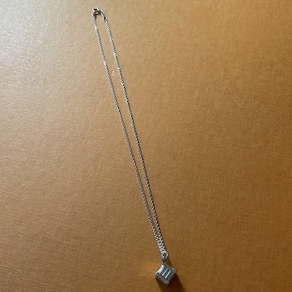 🎊HOST PICK🎊Authentic Tiffany Roman Cube Necklace 💎 - Picture 3 of 12